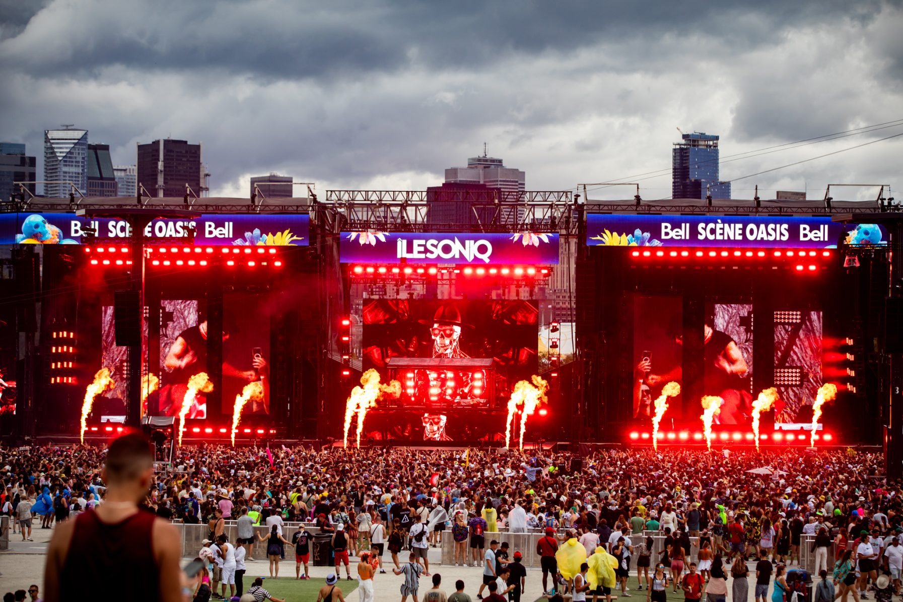 îLESONIQ 2025: Montréal’s Biggest Dance Weekender Turns 10 2 054 crowd @ ile soniq day 2 11 august 2024 photo susan moss