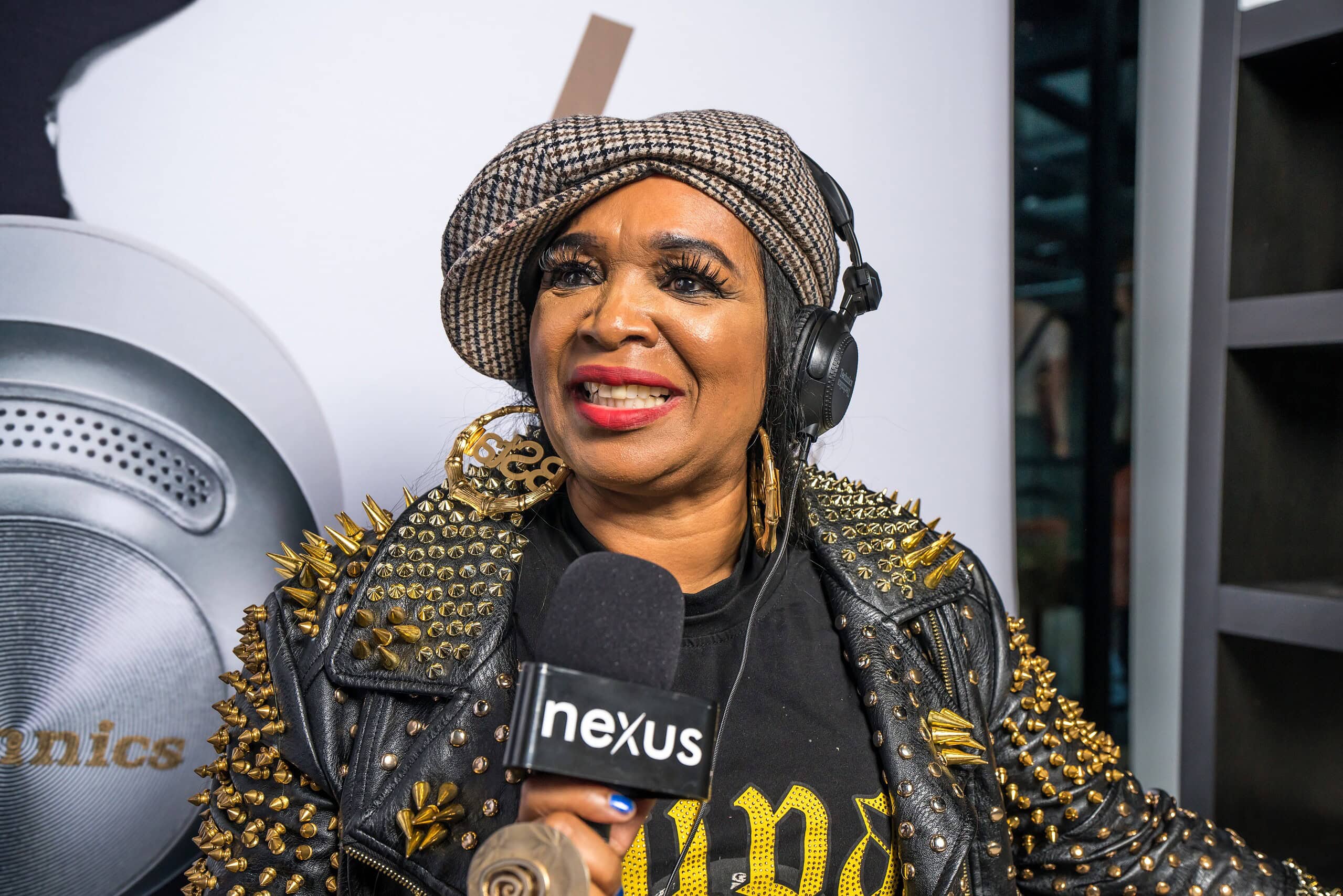 barbara-tucker-ade25-14 (Custom)