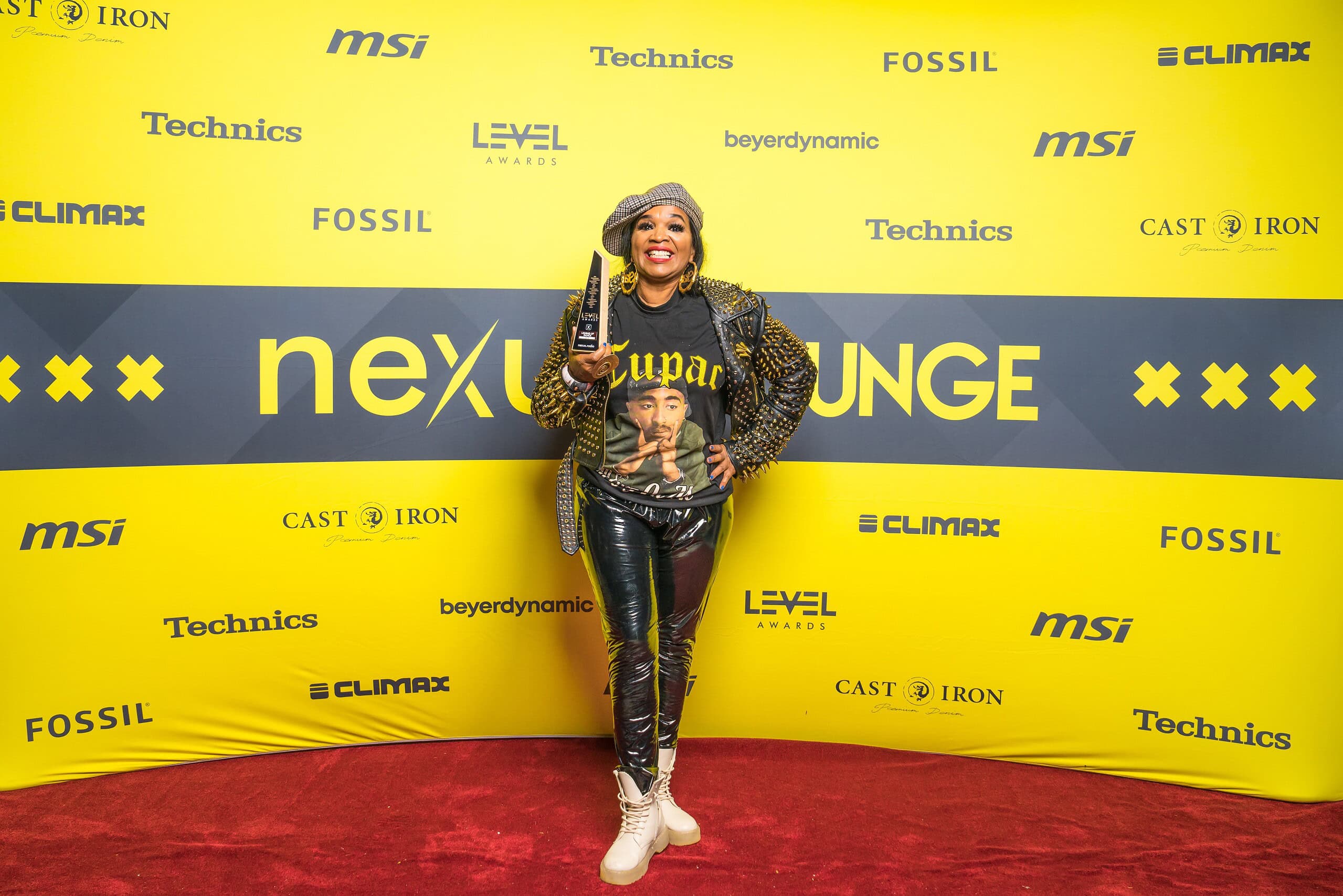 barbara-tucker-ade25-6 (Custom)