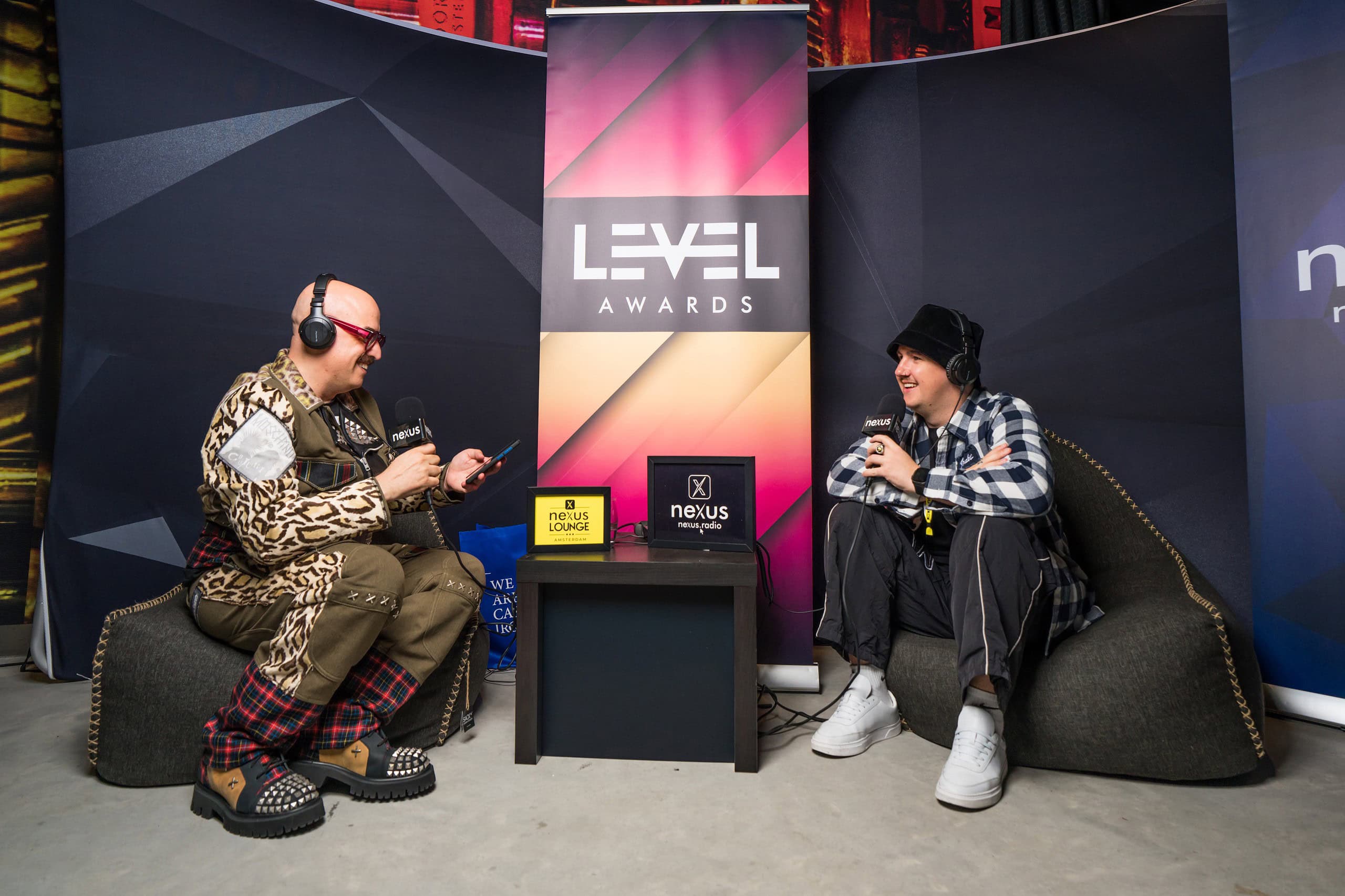 cyril-ade25-1 (Custom)