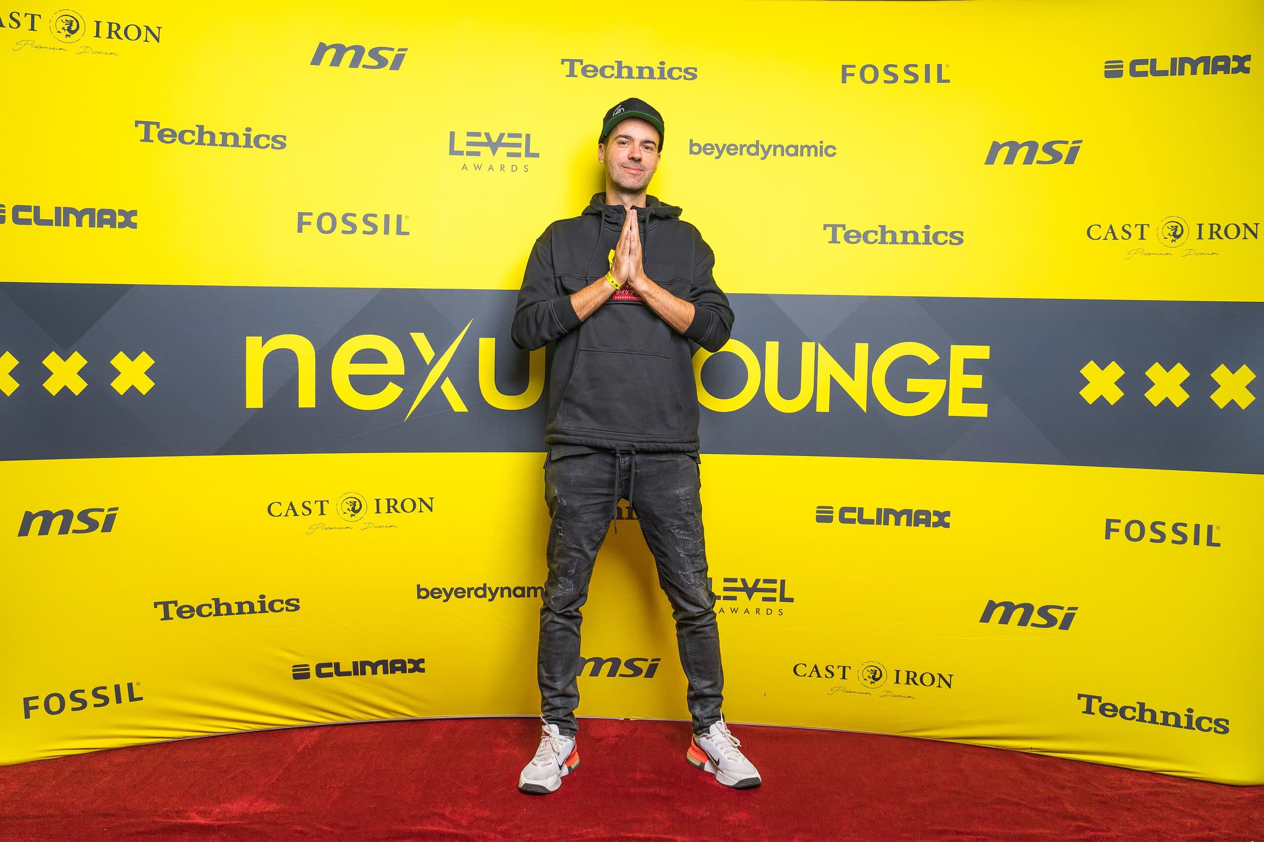 mark-sixma-ade25-5 (Custom)