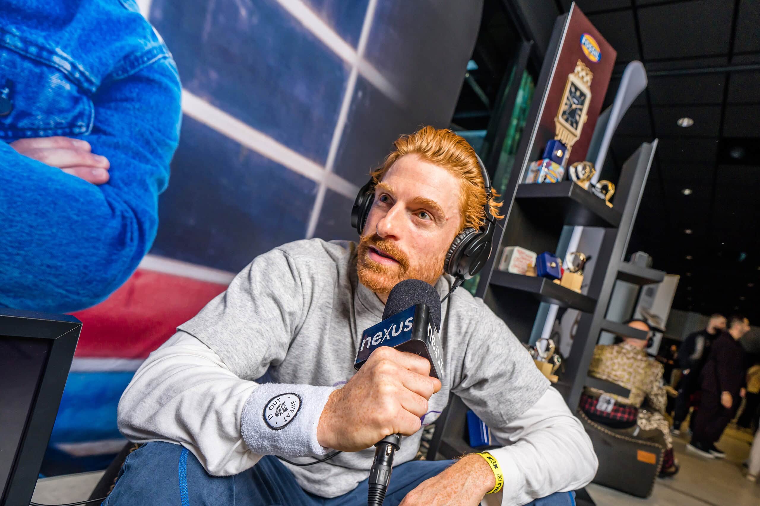 revelle27-ade25-3 (Custom)