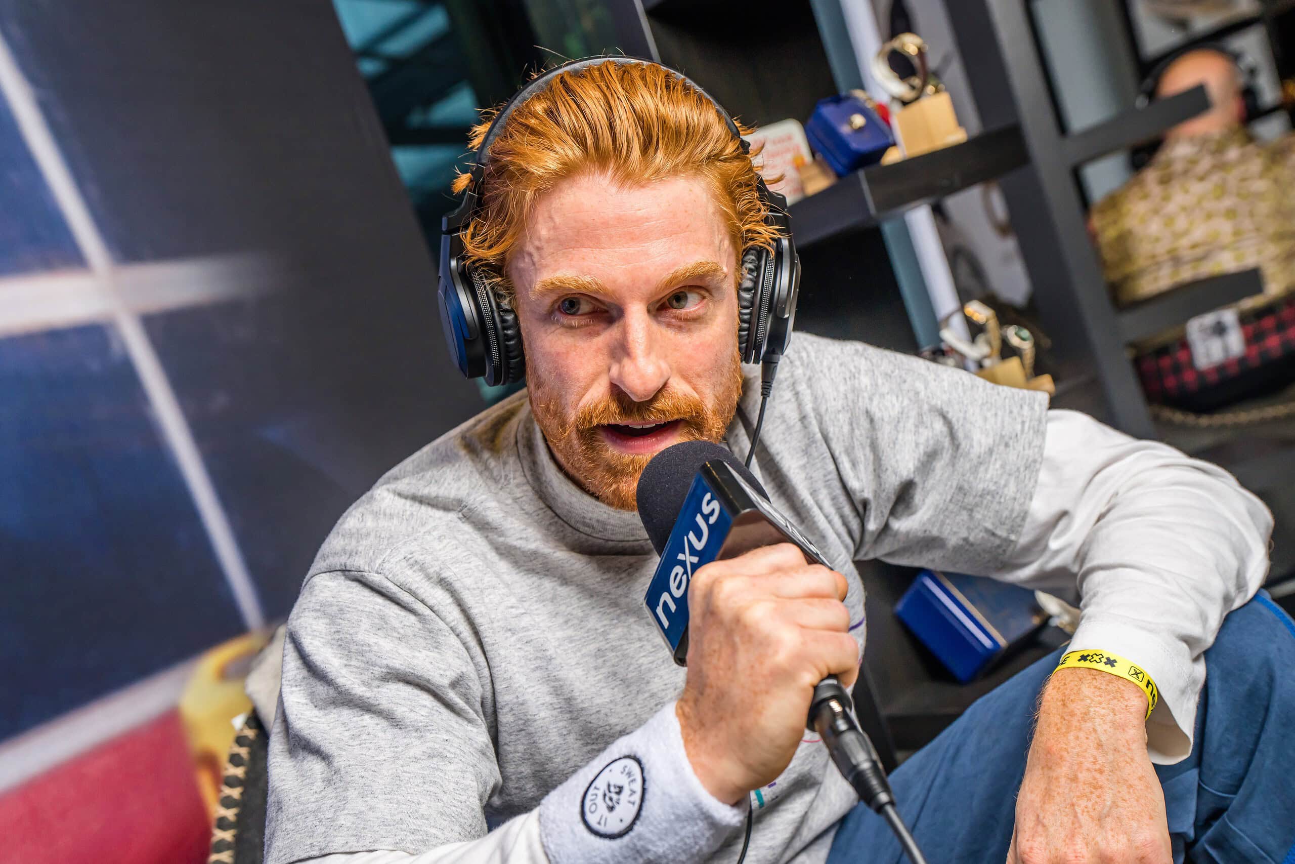 revelle27-ade25-7 (Custom)