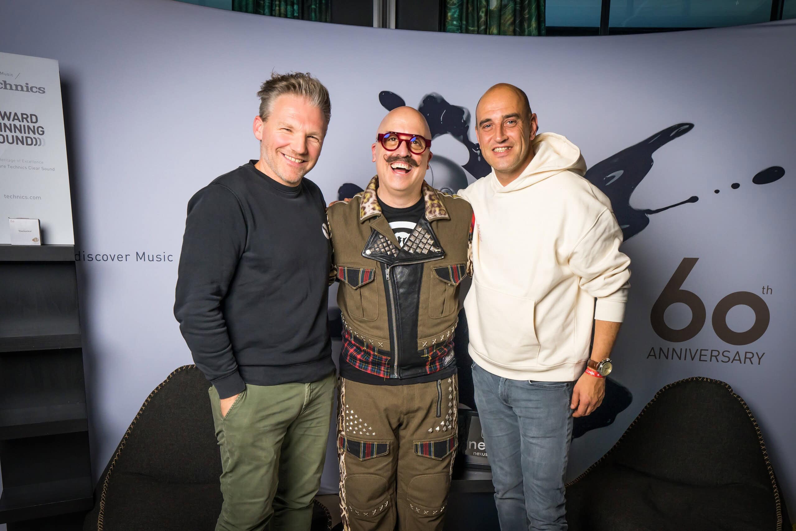 12-inch-lovers-ade25-5 (Custom)