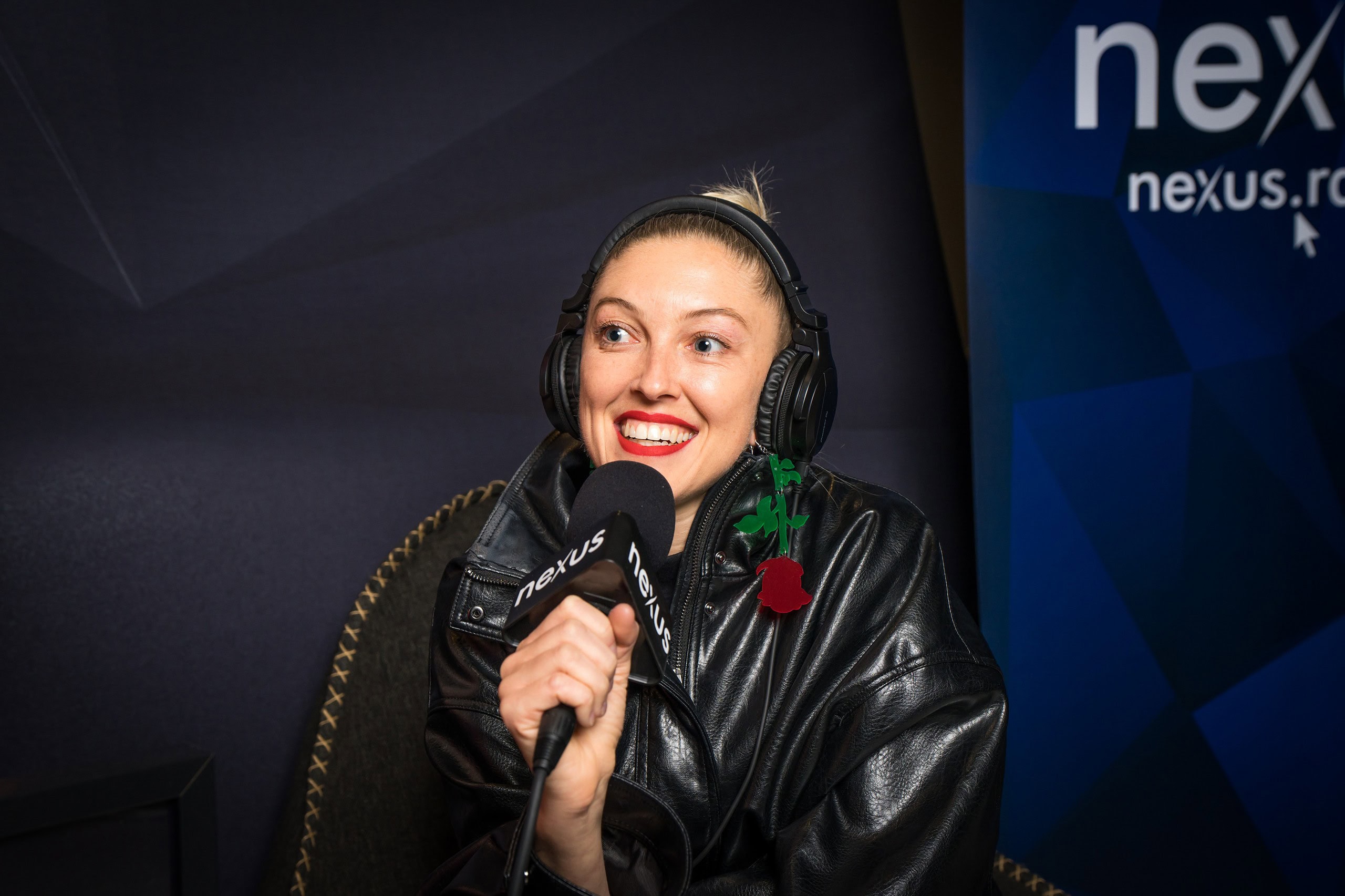 carly-lind-ade25-2 (Custom)