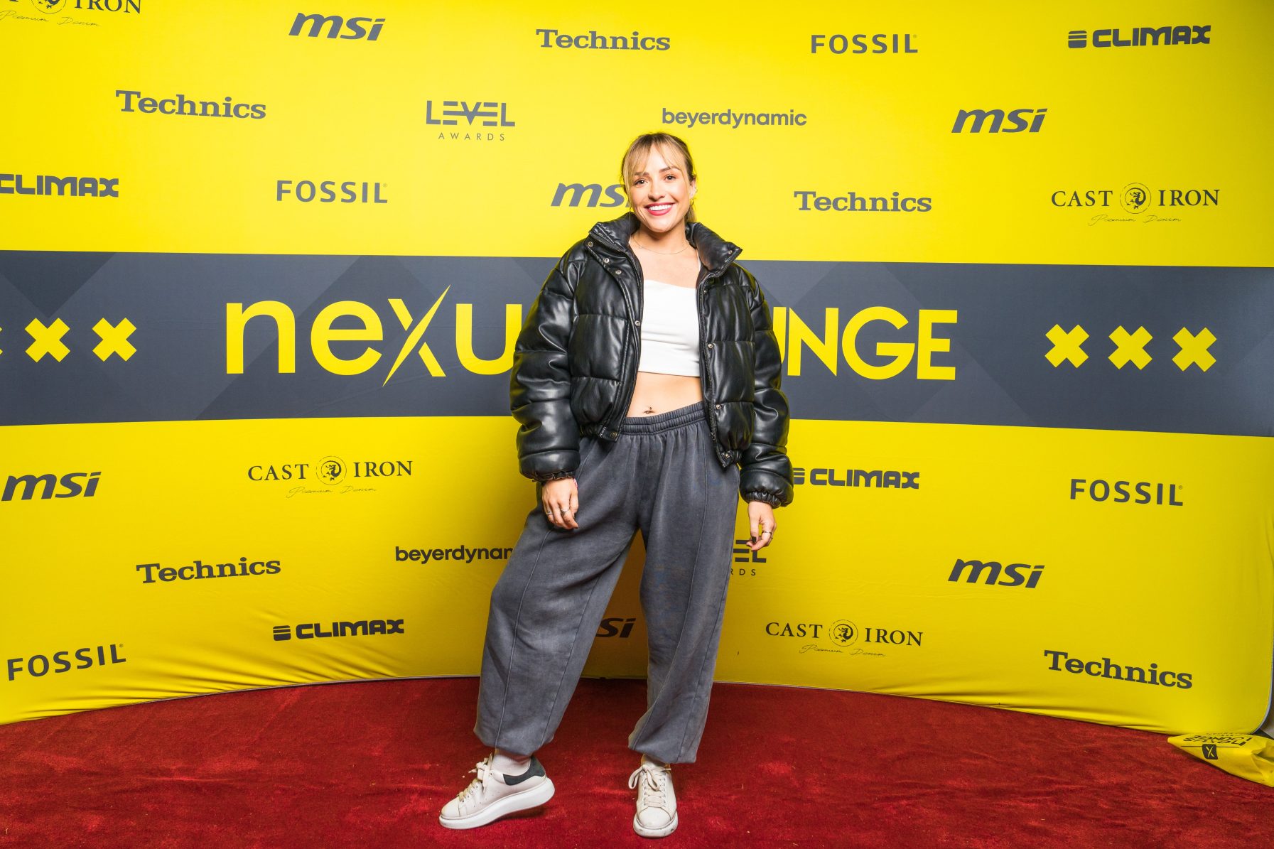 charlotte van de peer ade25 5 Custom 1