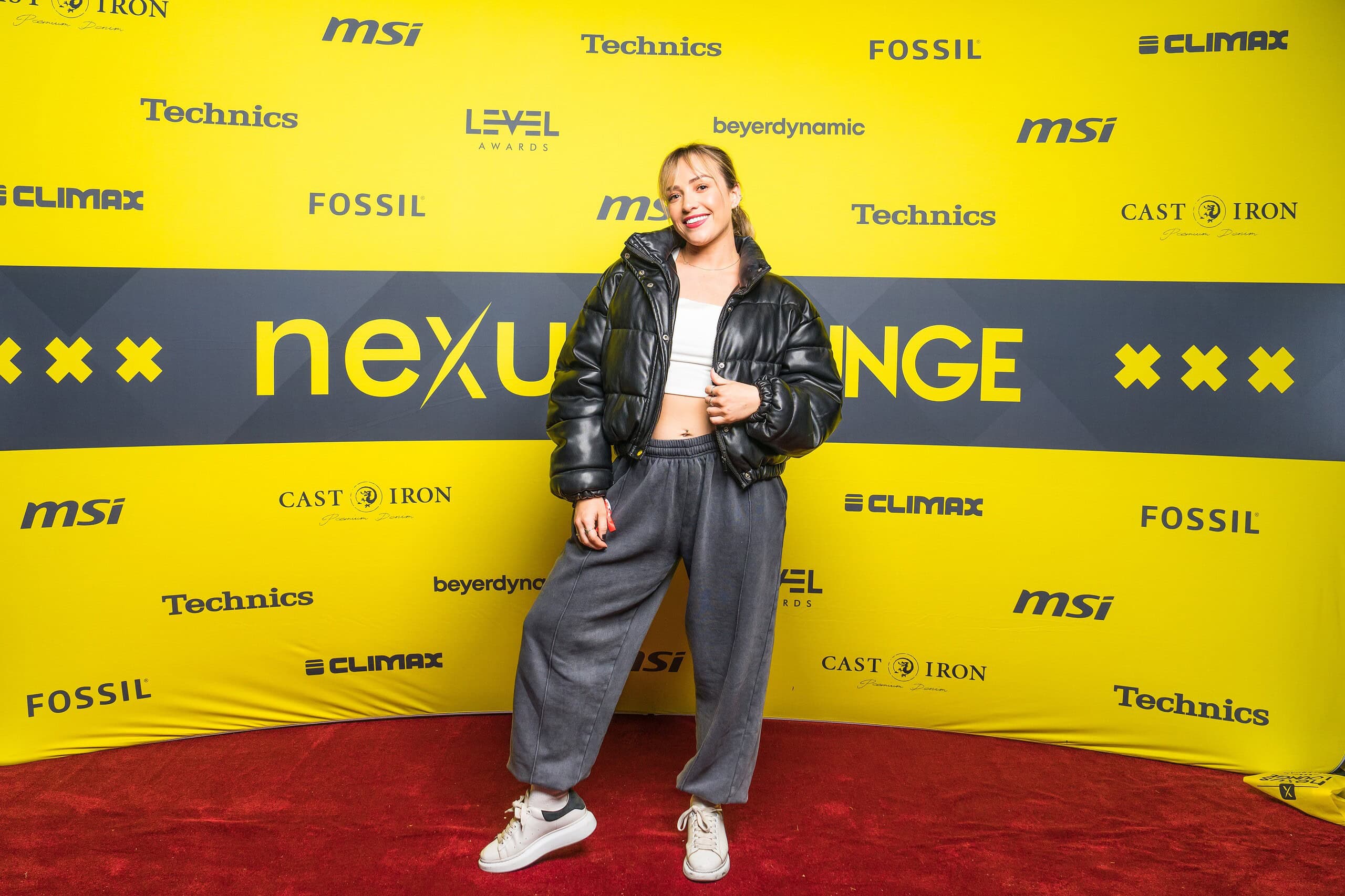 charlotte-van-de-peer-ade25-6 (Custom)