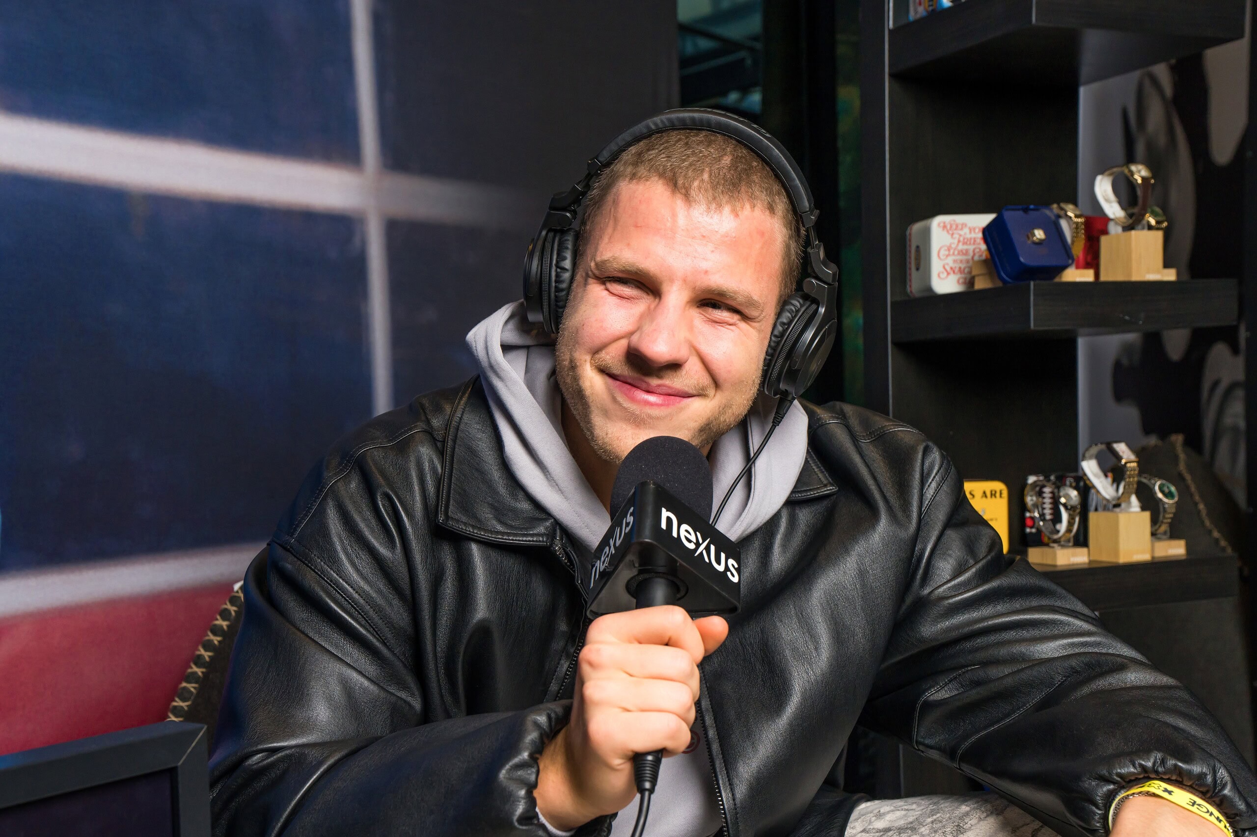 fr3ady-ade25-2 (Custom)