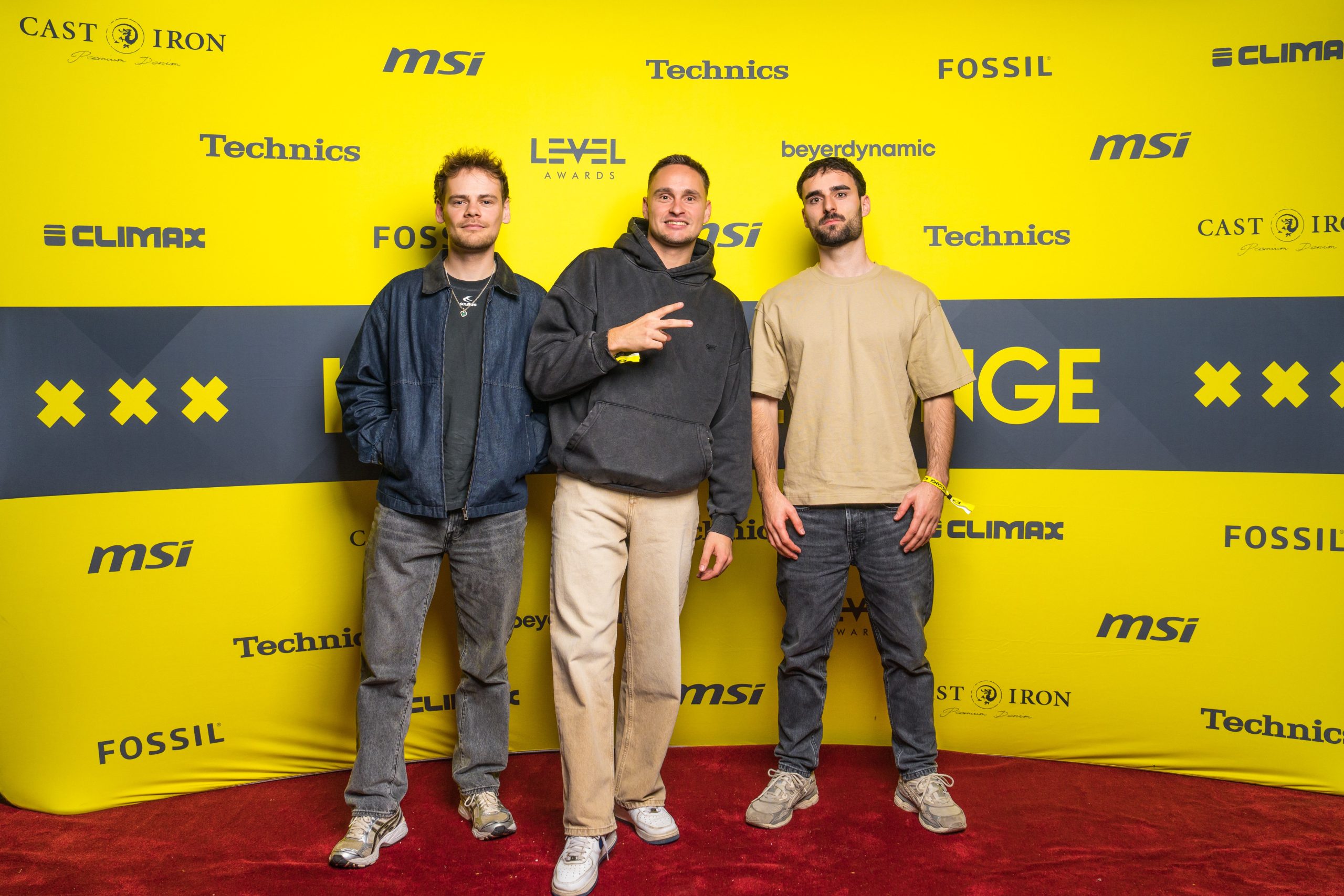 jonas-van-opstall-ade25-5 (Custom)