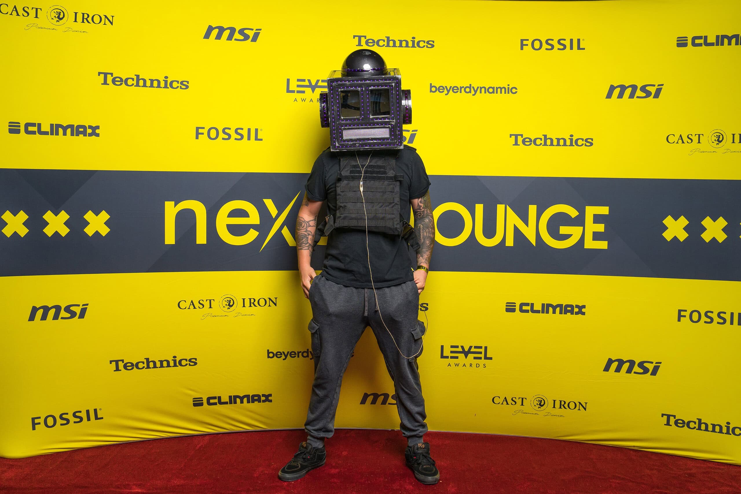 meetch-ade25-8 (Custom)