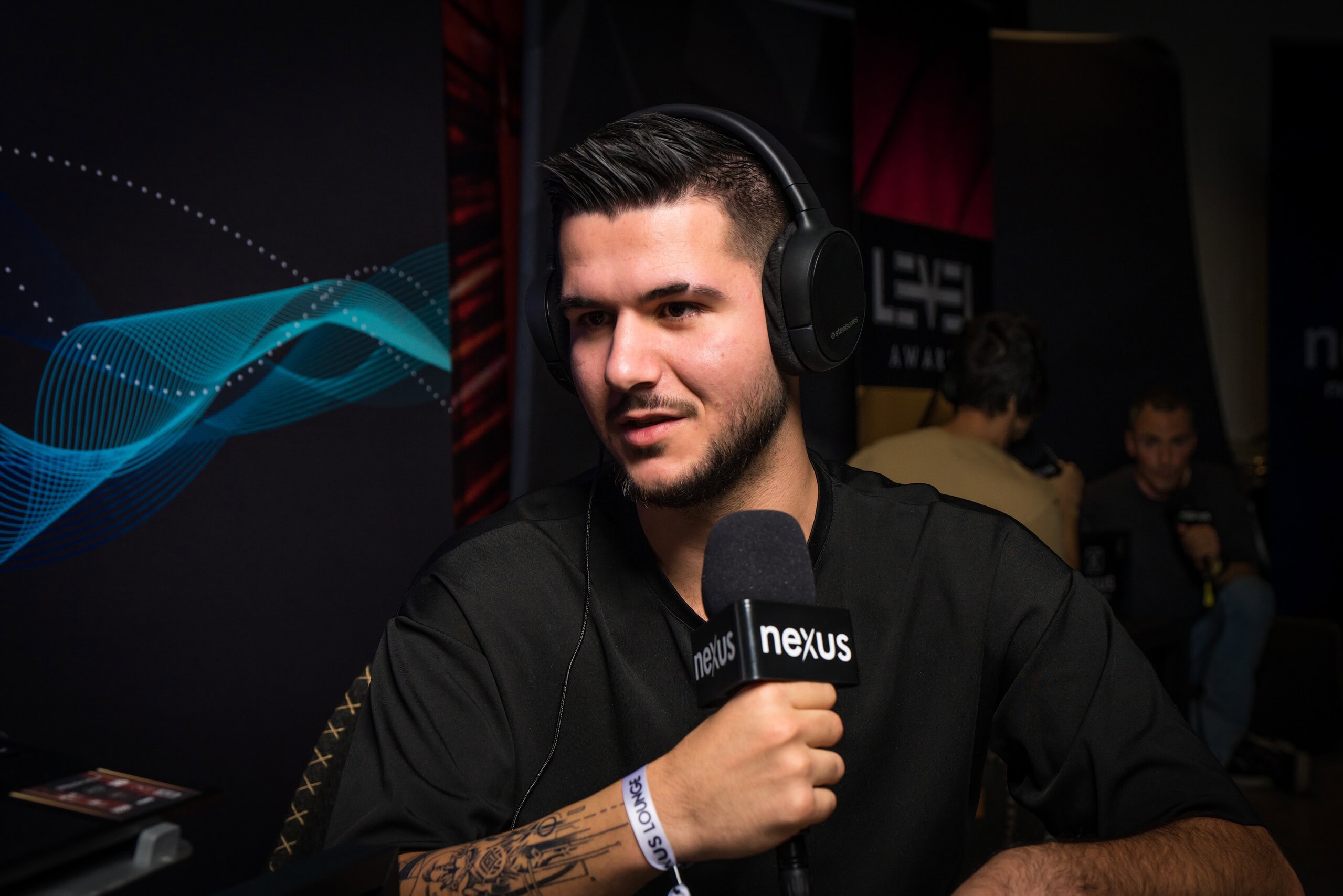 millenial-ade25-2 (Custom)