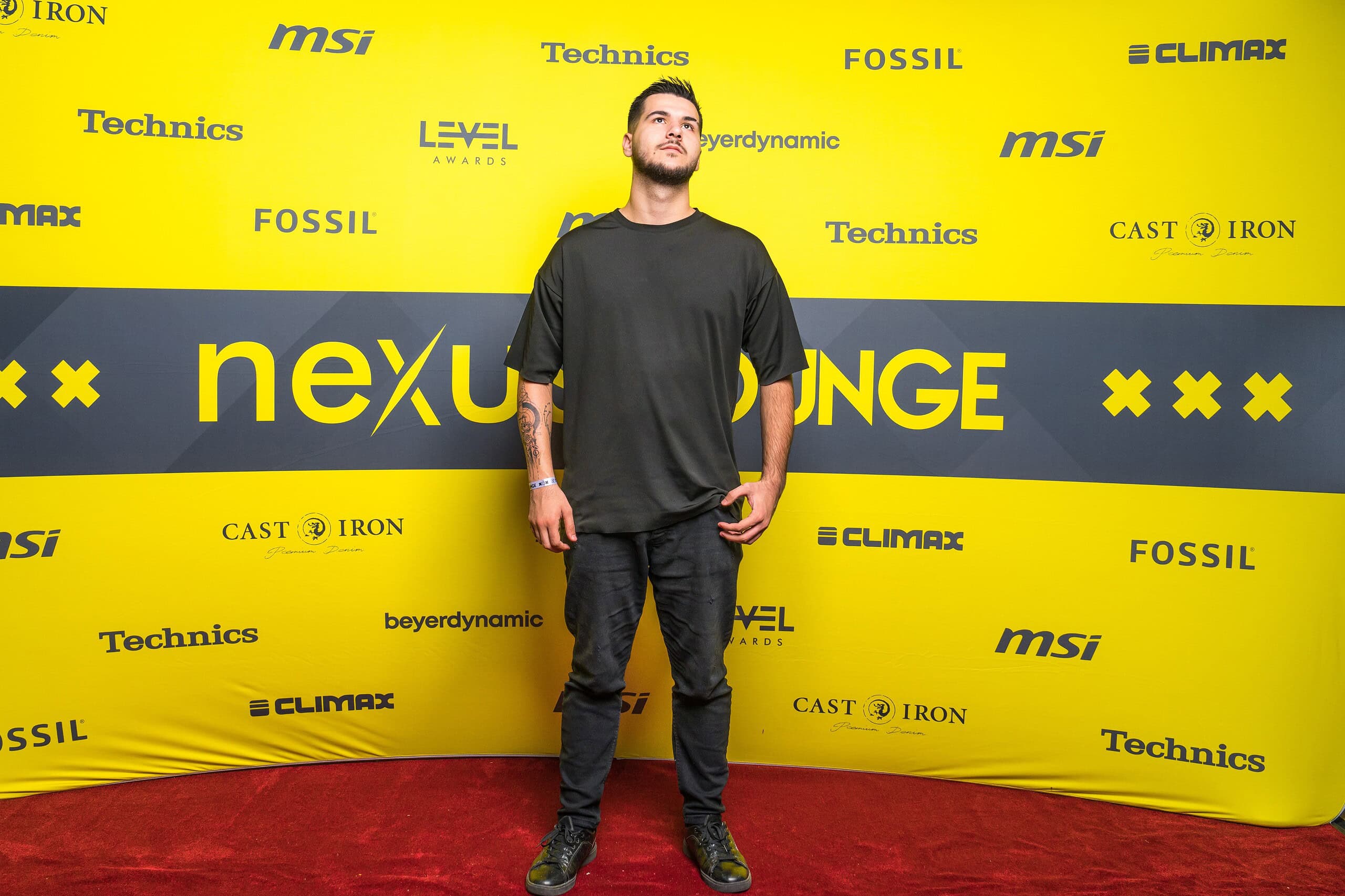 millenial-ade25-6 (Custom)