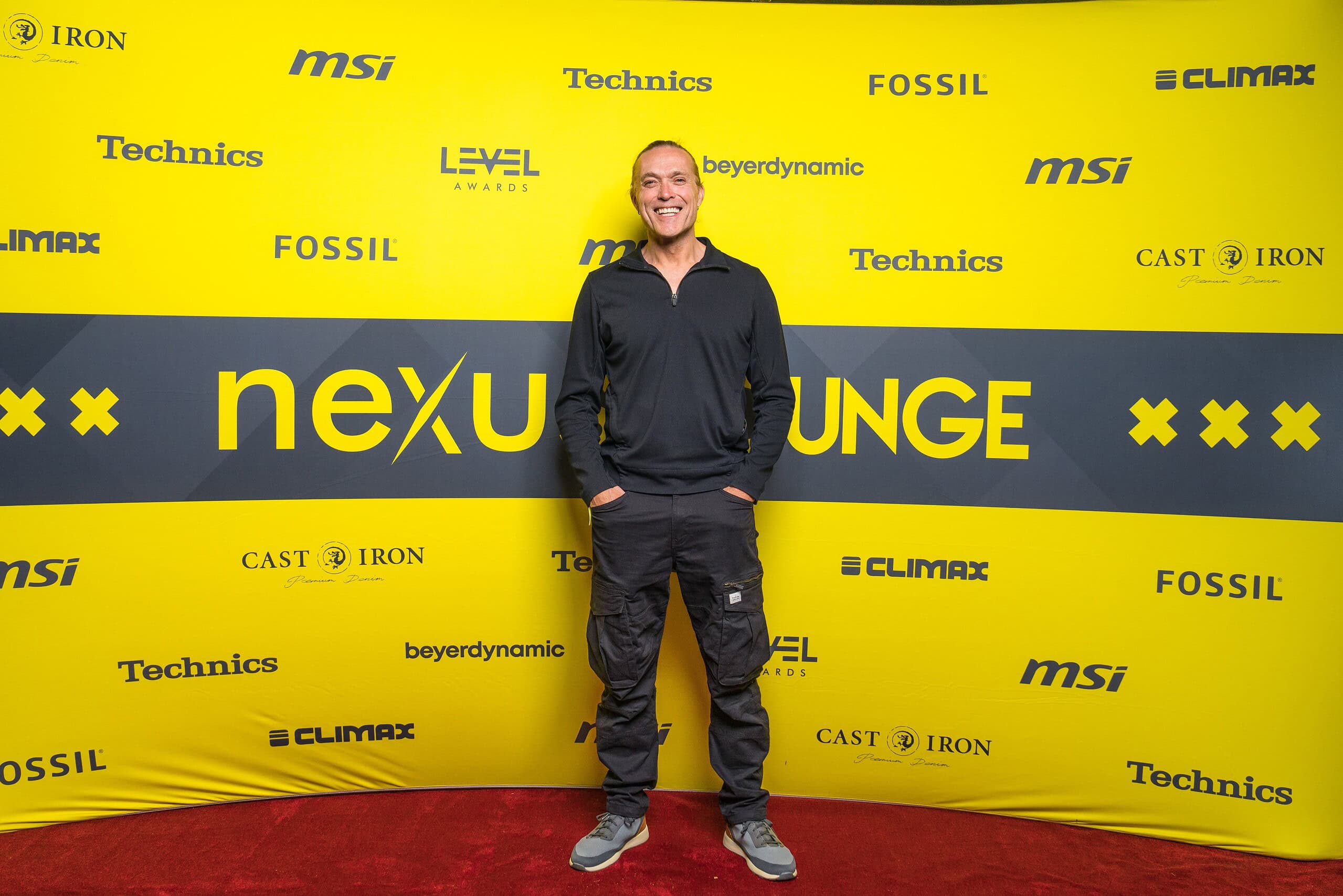 nicholas-gunn-ade25-1 (Custom)