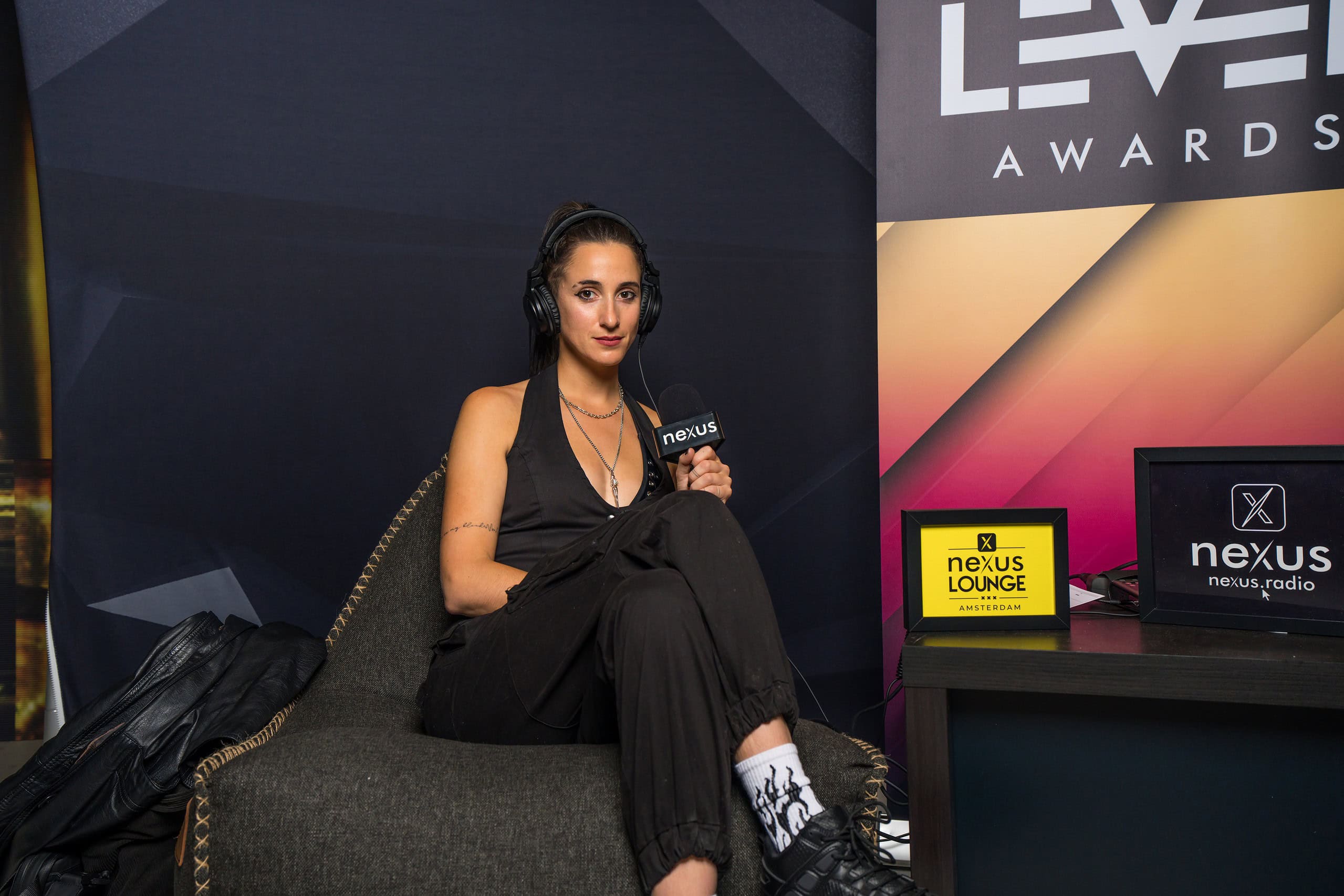 sarah-de-warrenl-ade25-4 (Custom)