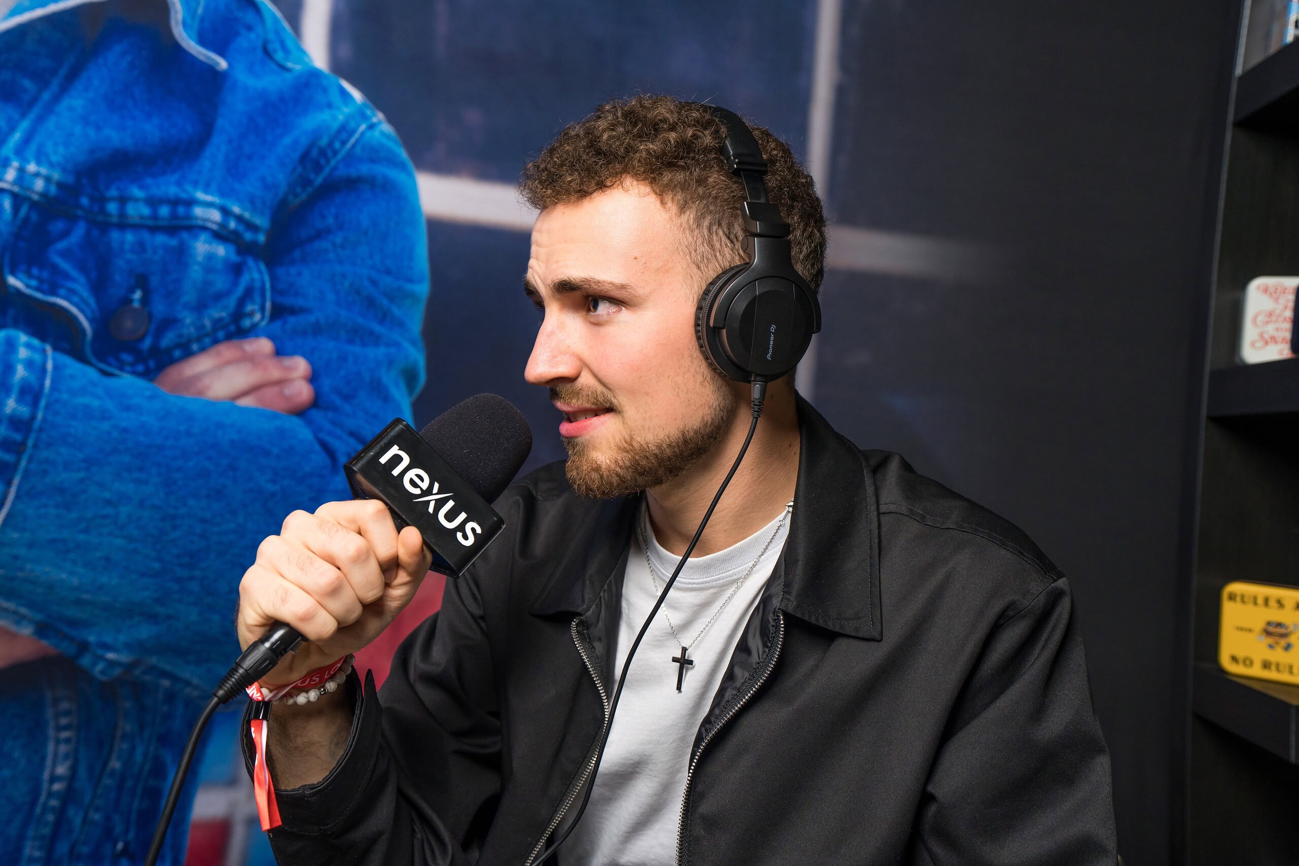 simon-miles-ade25-4 (Custom)