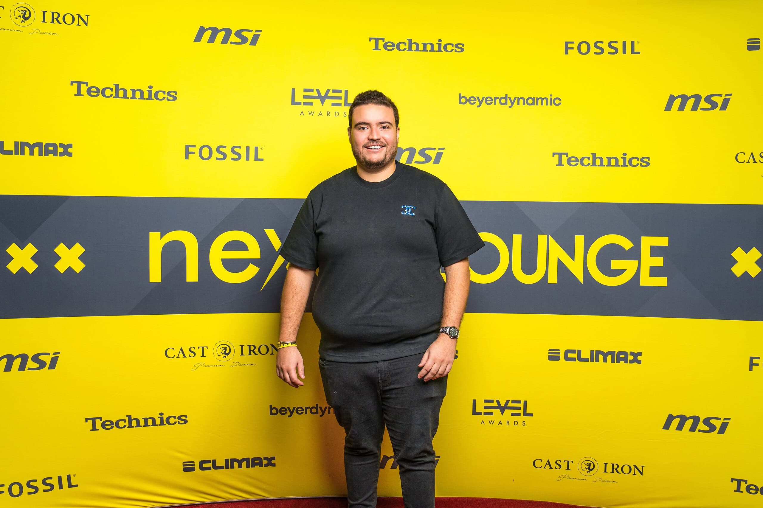 tony-kay-ade25-1 (Custom)