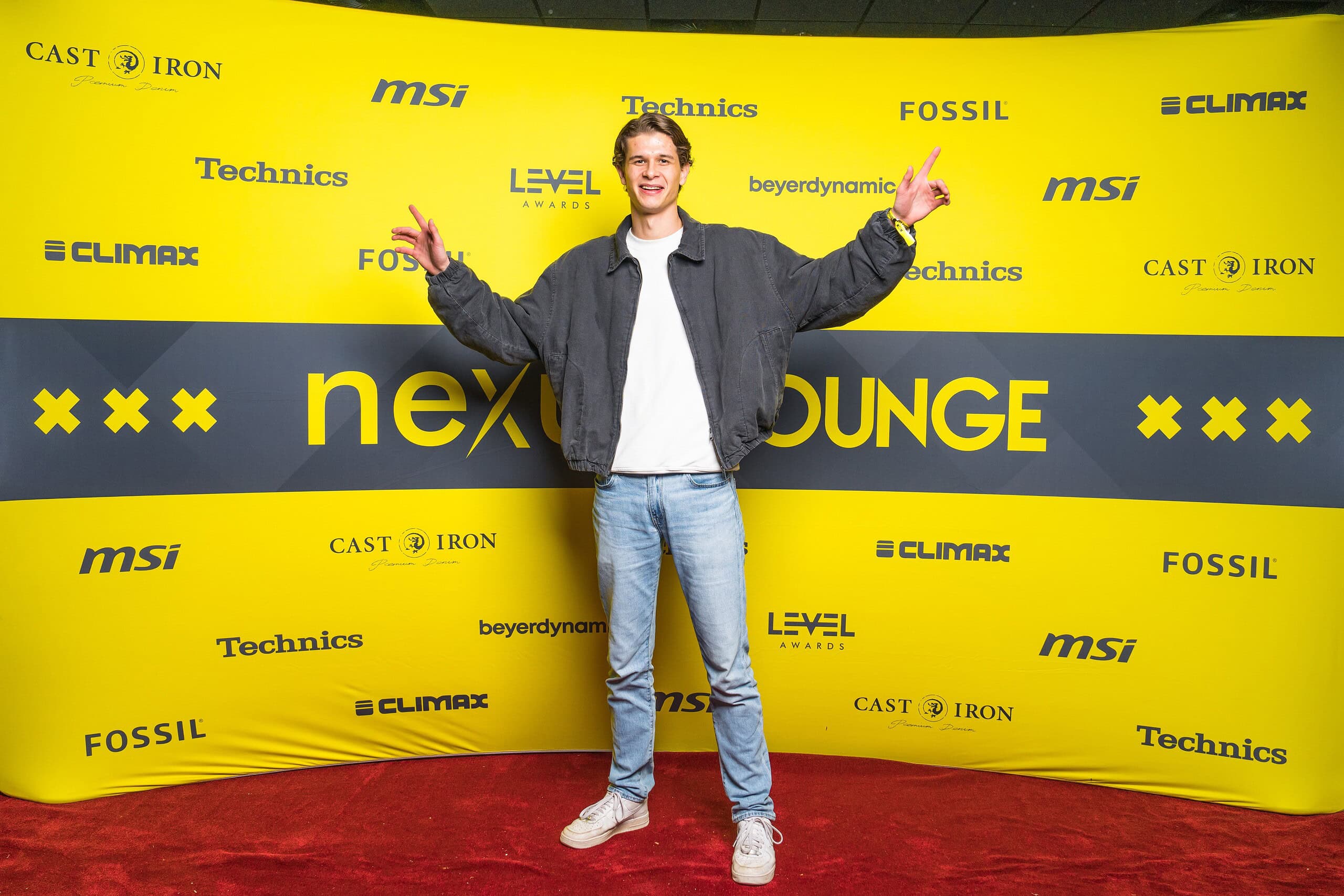 vocod-ade25-8 (Custom)