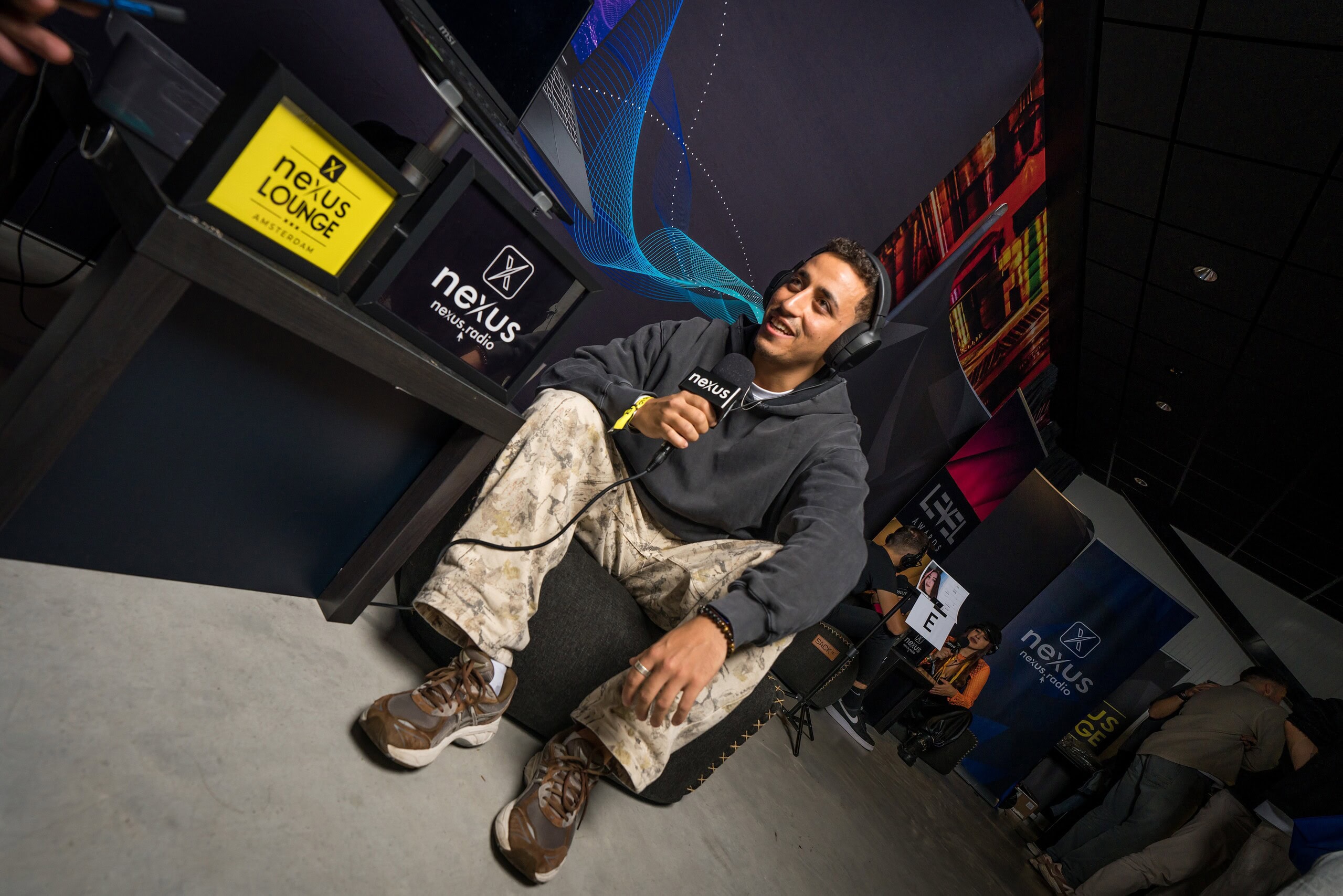 azoolandl-ade25-5 (Custom)