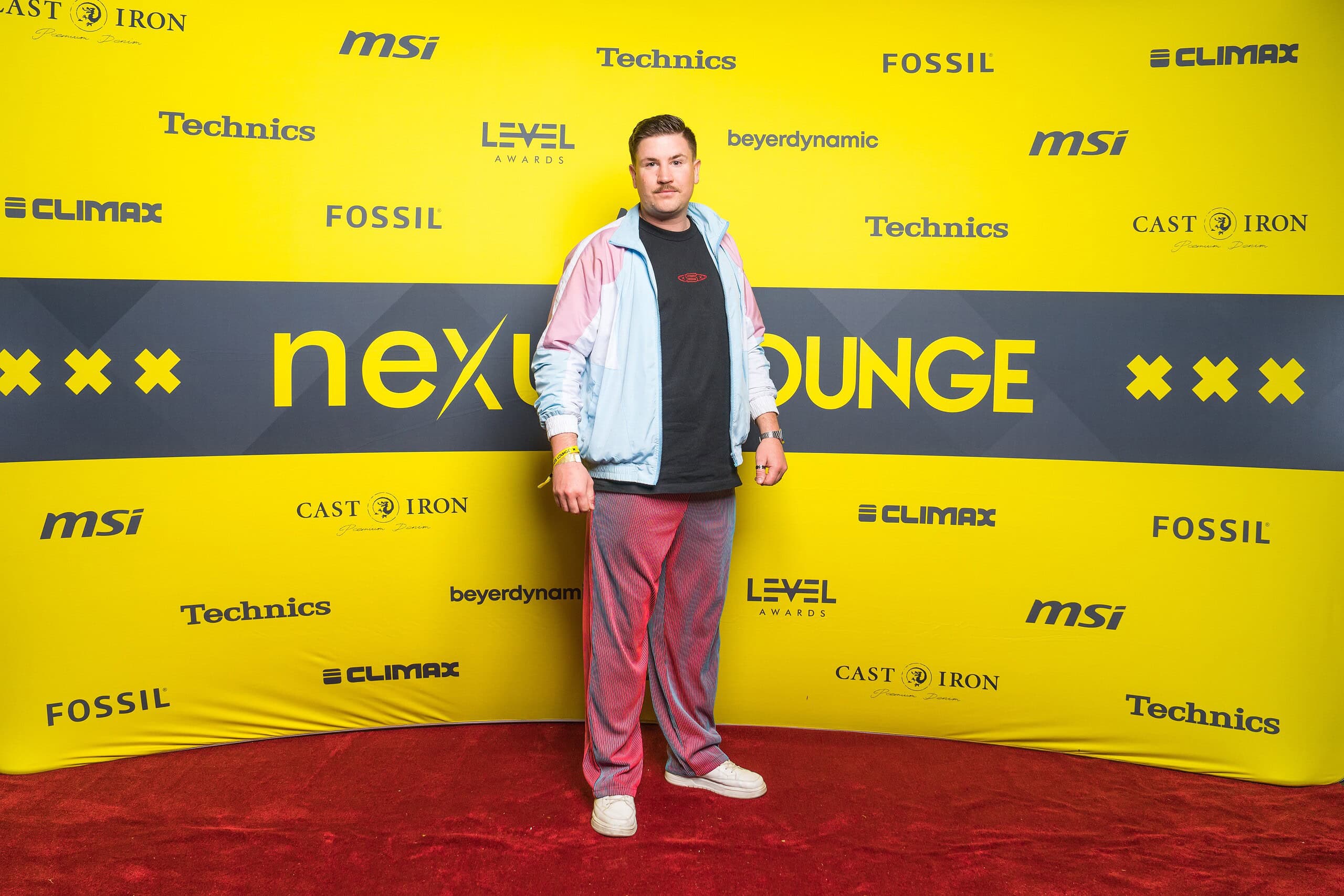 stisema-ade25-1 (Custom)